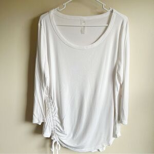 Zuda White Ribbed Ruched 3/4 Sleeve Active Athletic Top